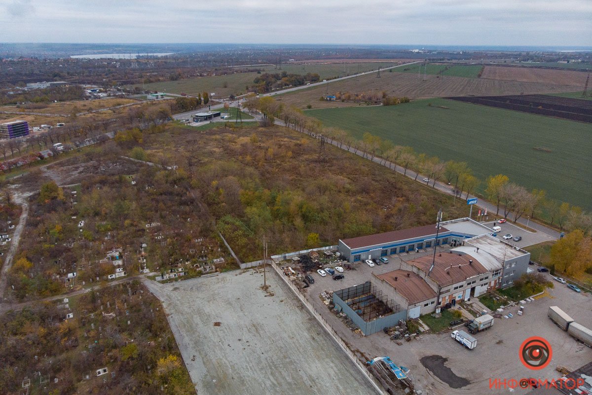 Не все местные жители рады такому расположению