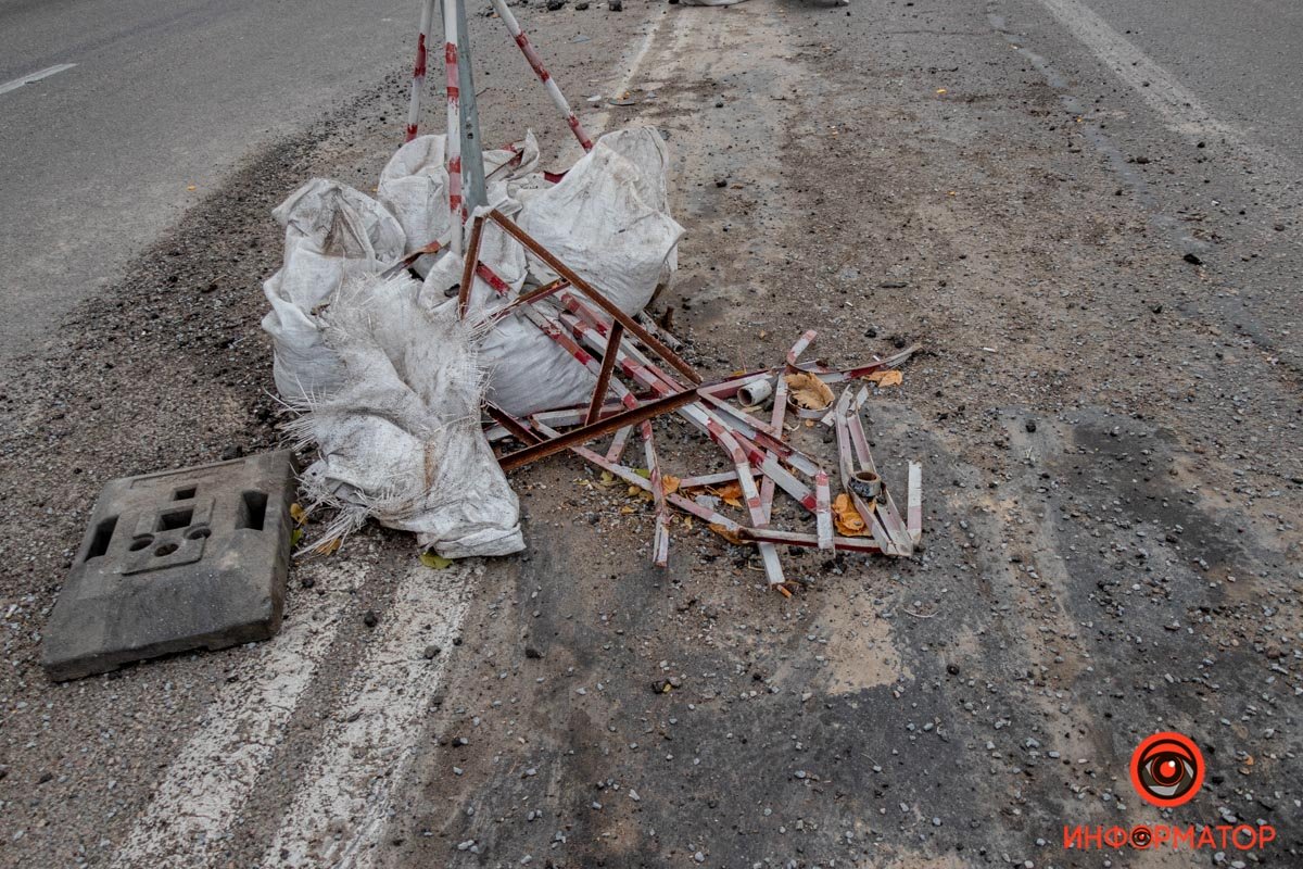 На месте дежурят сотрудники полиции На месте дежурят сотрудники полиции