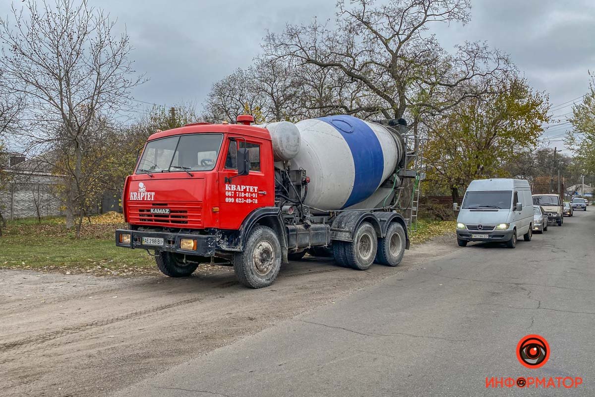 Из-за аварии на месте образовалась пробка Из-за аварии на месте образовалась пробка