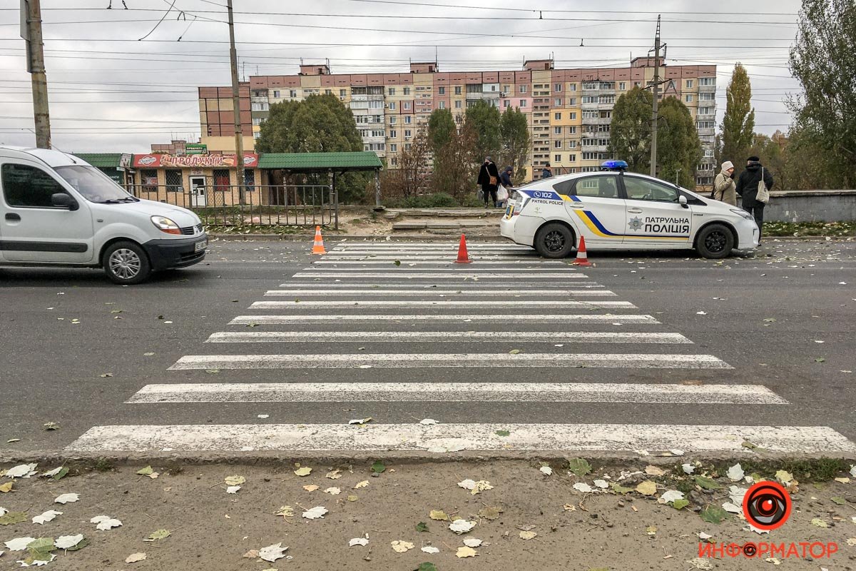 Пострадавшую с места аварии забрала скорая