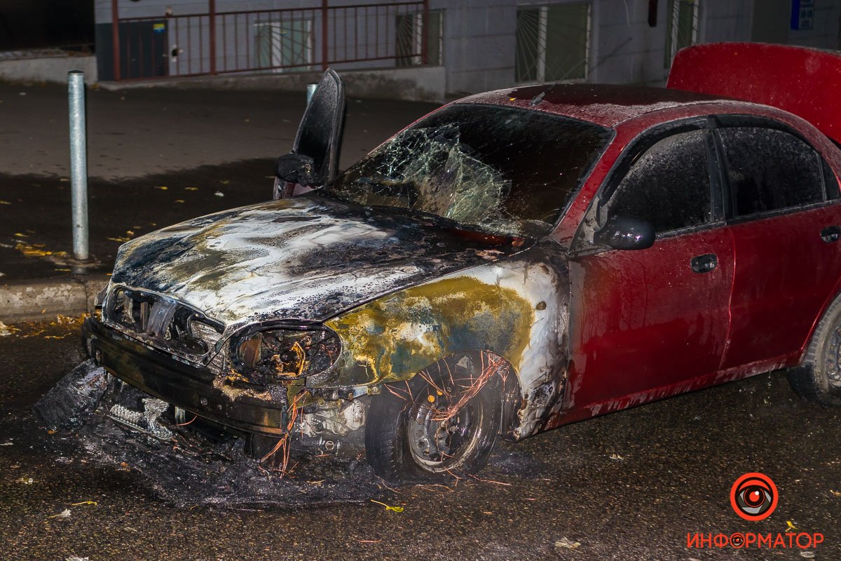 На Крутогорном спуске горел Lanos На Крутогорном спуске горел Lanos