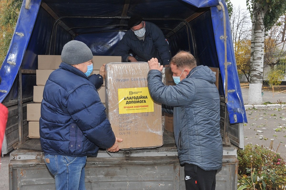 ИНТЕРПАЙП поставил 15 комплектов спецоборудования с кислородом в больницы Никополя и Новомосковска 1