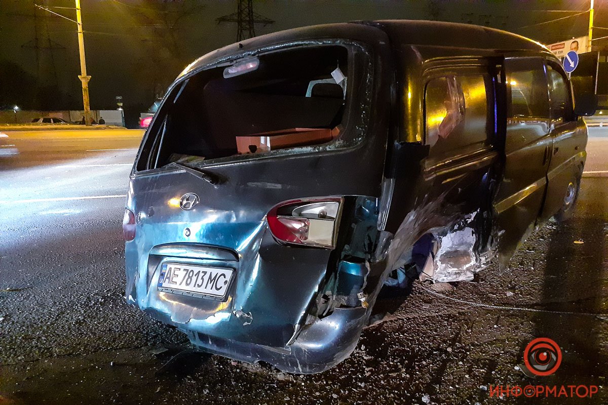 У Hyundai вырвало задний мост с колесами и кардан У Hyundai вырвало задний мост с колесами и кардан