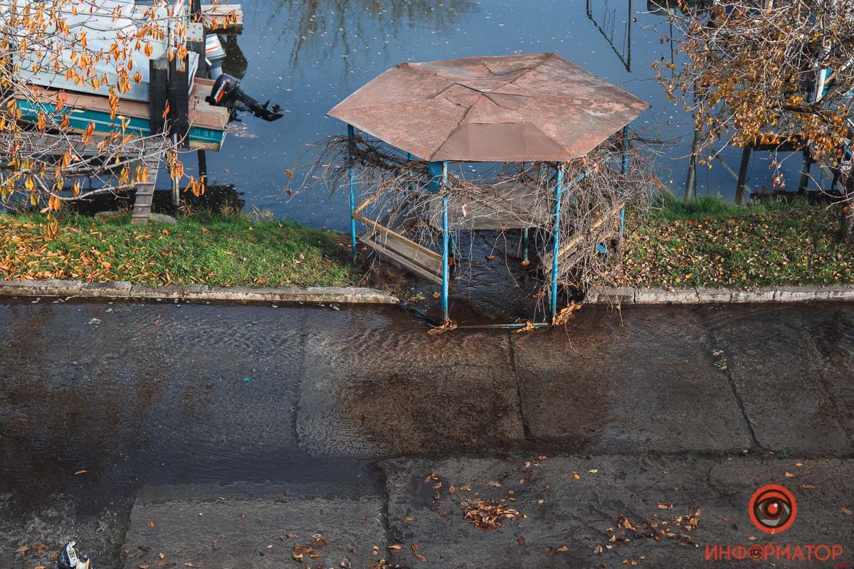 Масштабная авария на водоводе в Днепре: что происходит на месте события 7