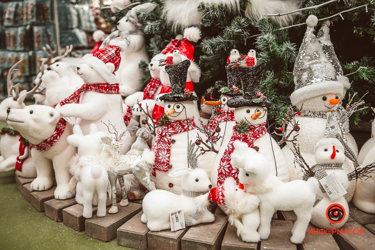 Они должны быть под вашей елкой :)