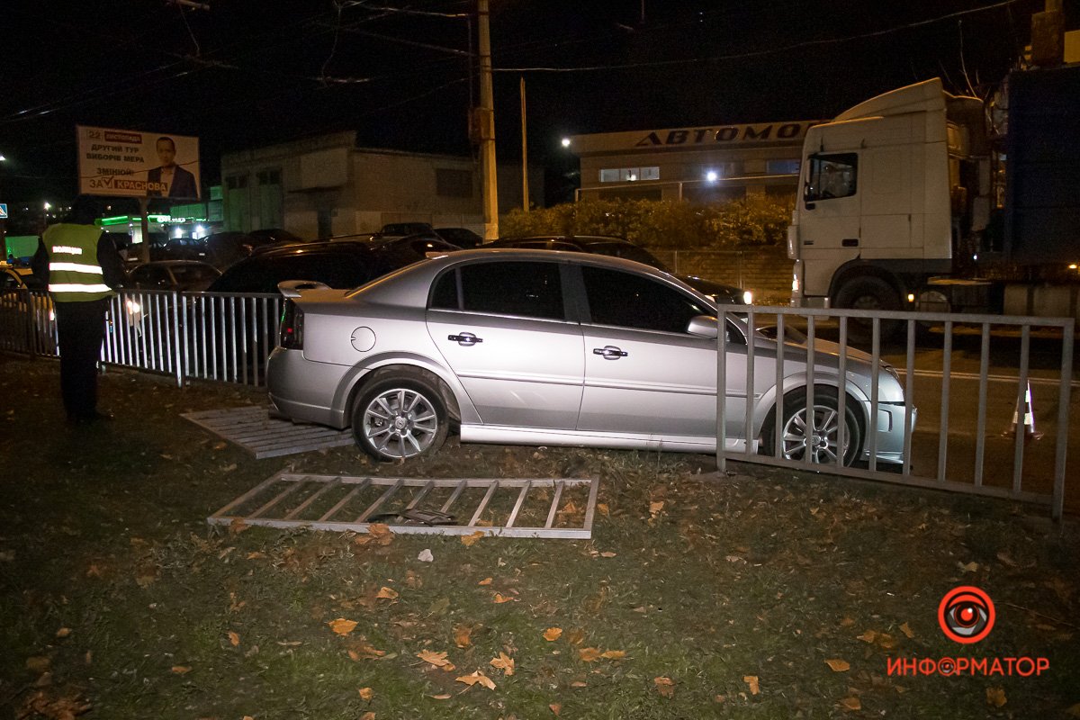 Opel двигался в сторону Калиновой