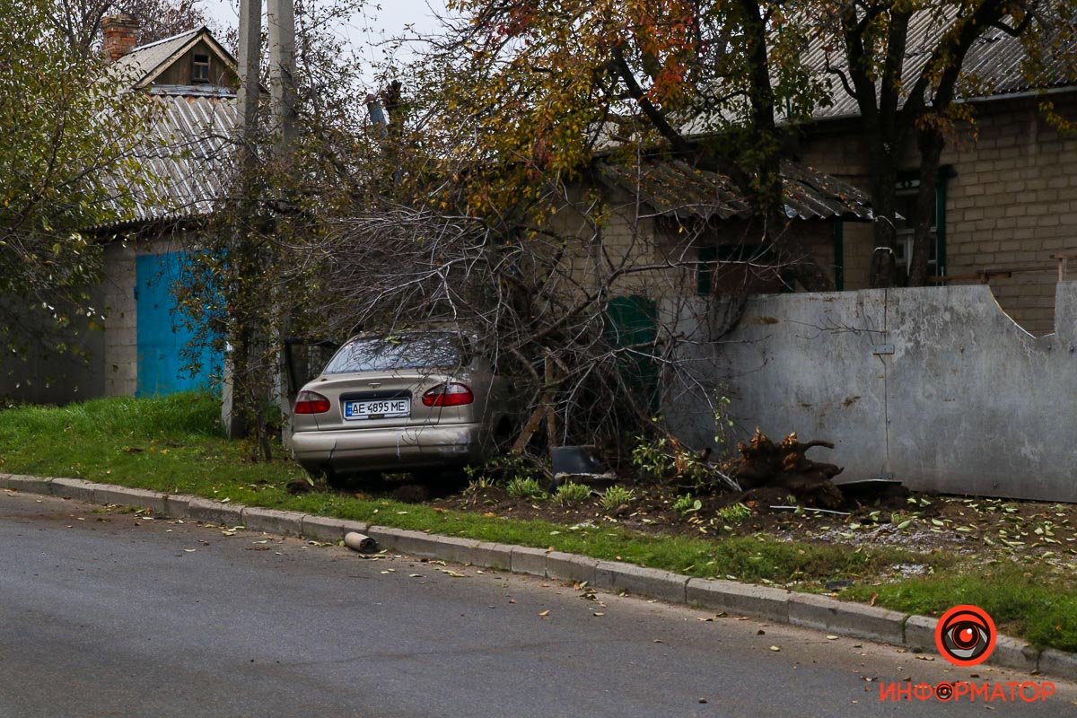 Авария произошла возле дома № 30 на улице Табачной Авария произошла возле дома № 30 на улице Табачной