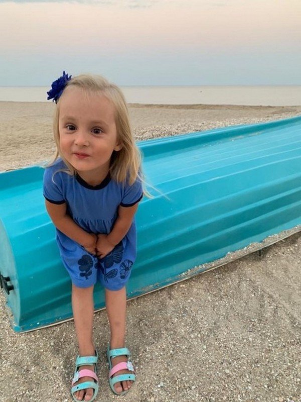 У маленькой девочки есть большая мечта - победить рак