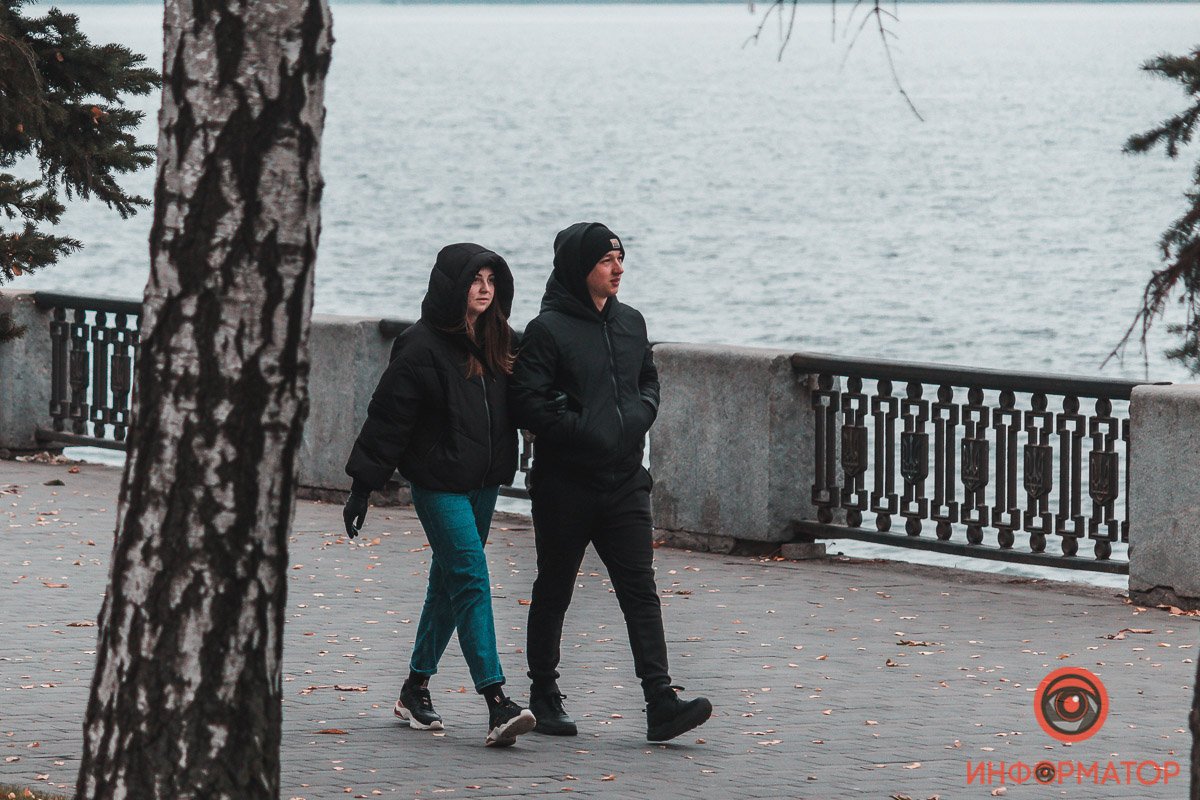 Когда рестораны закрыты, время романтики на Набережной