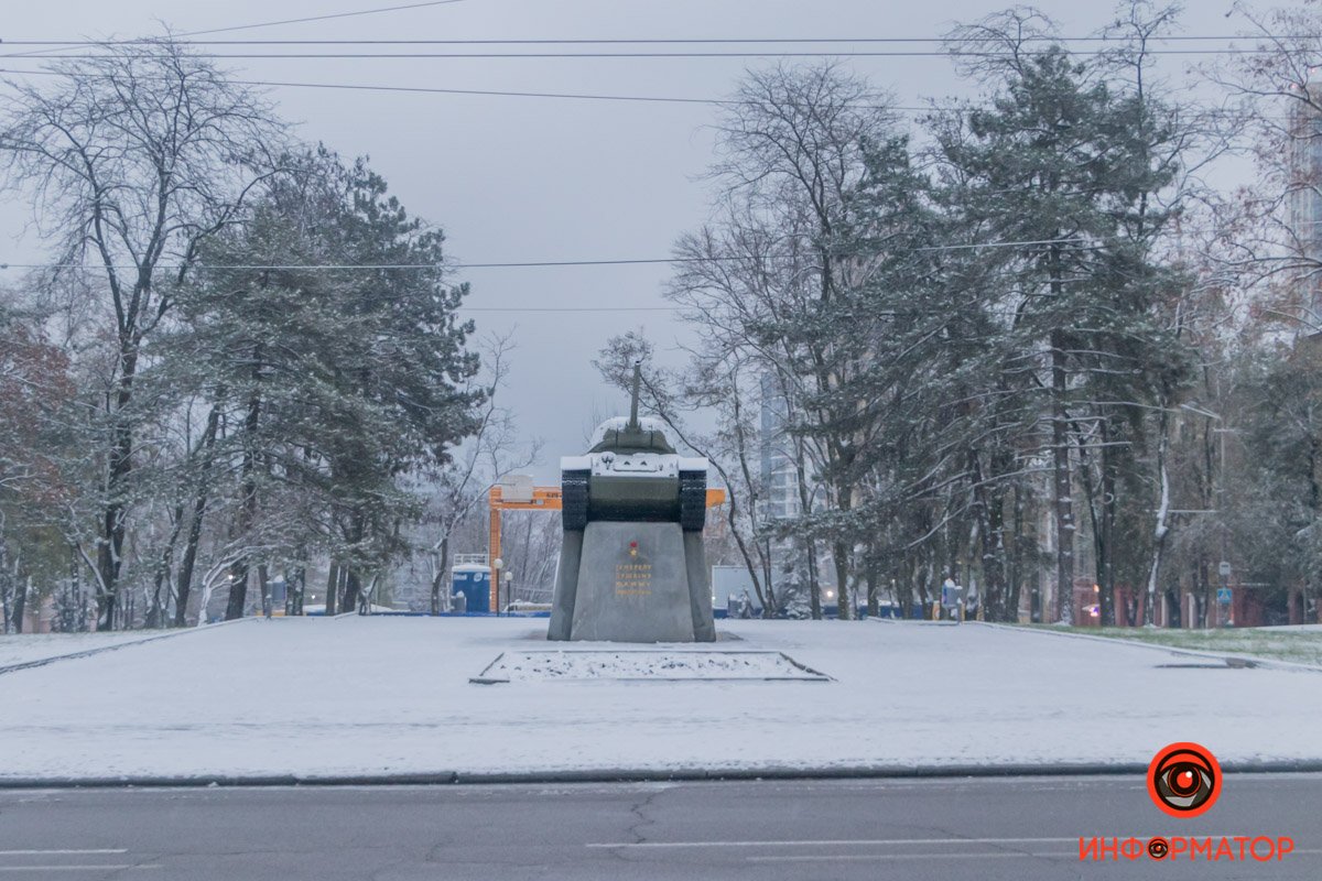 Памятник генералу Пушкину Памятник генералу Пушкину