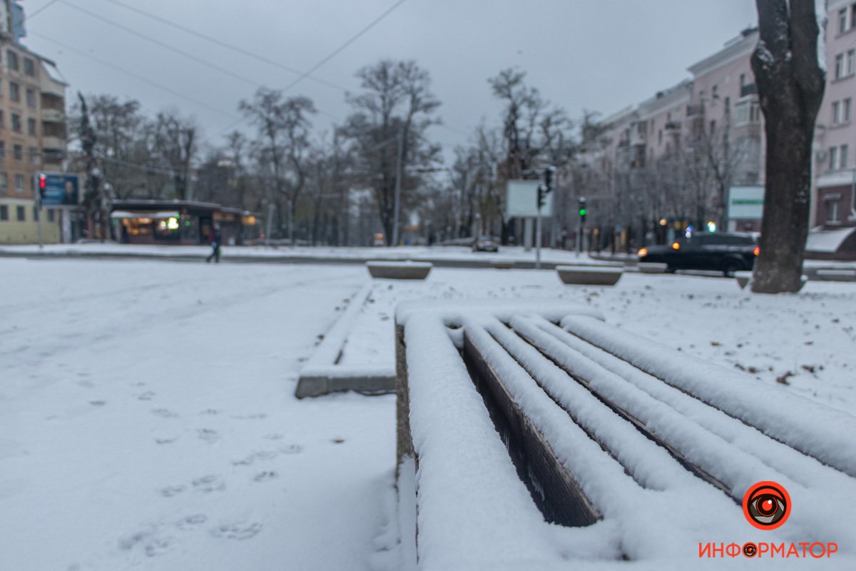 Днепр в белом плену Днепр в белом плену