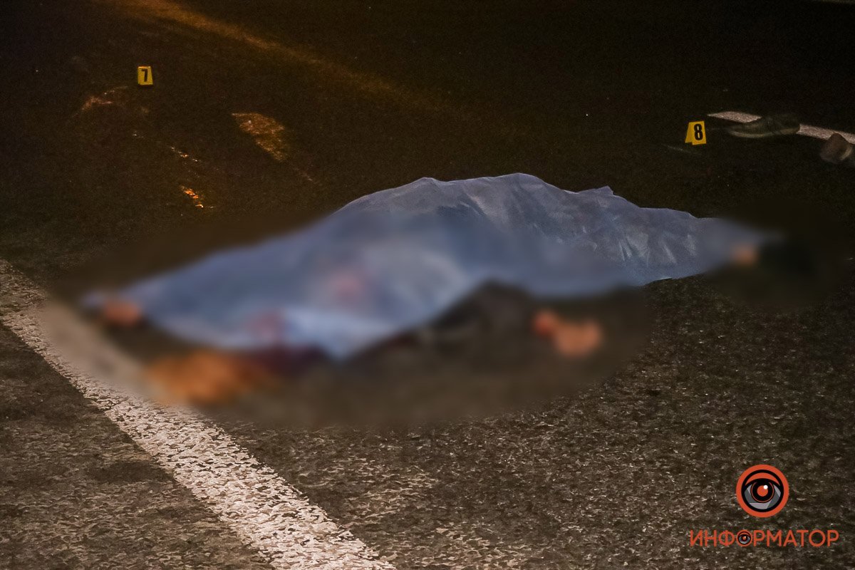 Под колесами автобуса "Днепр-Запорожье" погиб мужчина Под колесами автобуса "Днепр-Запорожье" погиб мужчина
