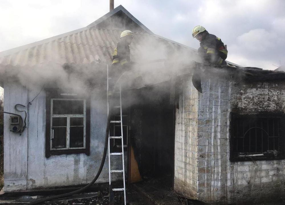 В Днепре в пожаре пострадал 36-летний мужчина 1