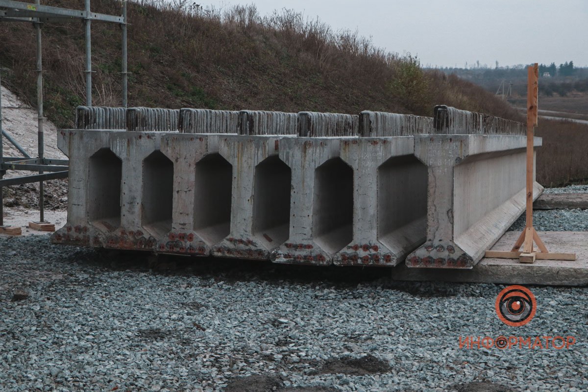 Стоимость - 1,67 милллиардов гривен Стоимость - 1,67 милллиардов гривен