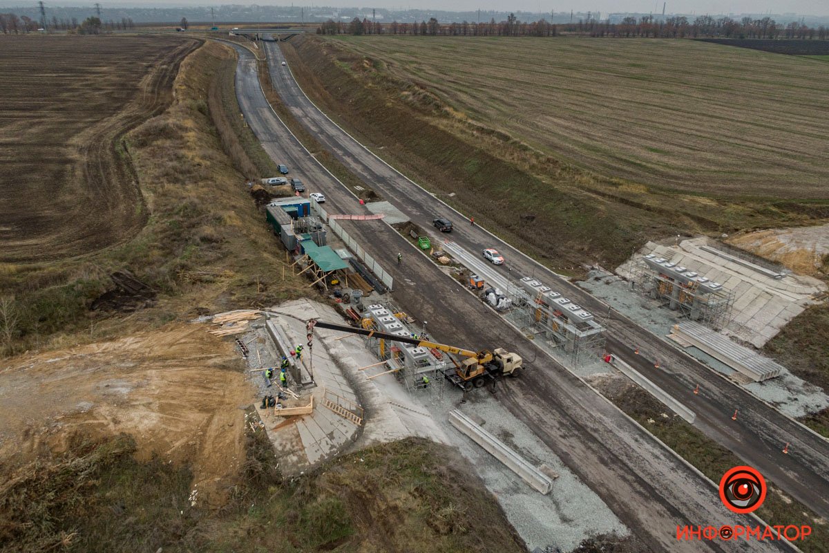 Строительство этого участка объездной дороги планируют завершить в 2021 году Строительство этого участка объездной дороги планируют завершить в 2021 году