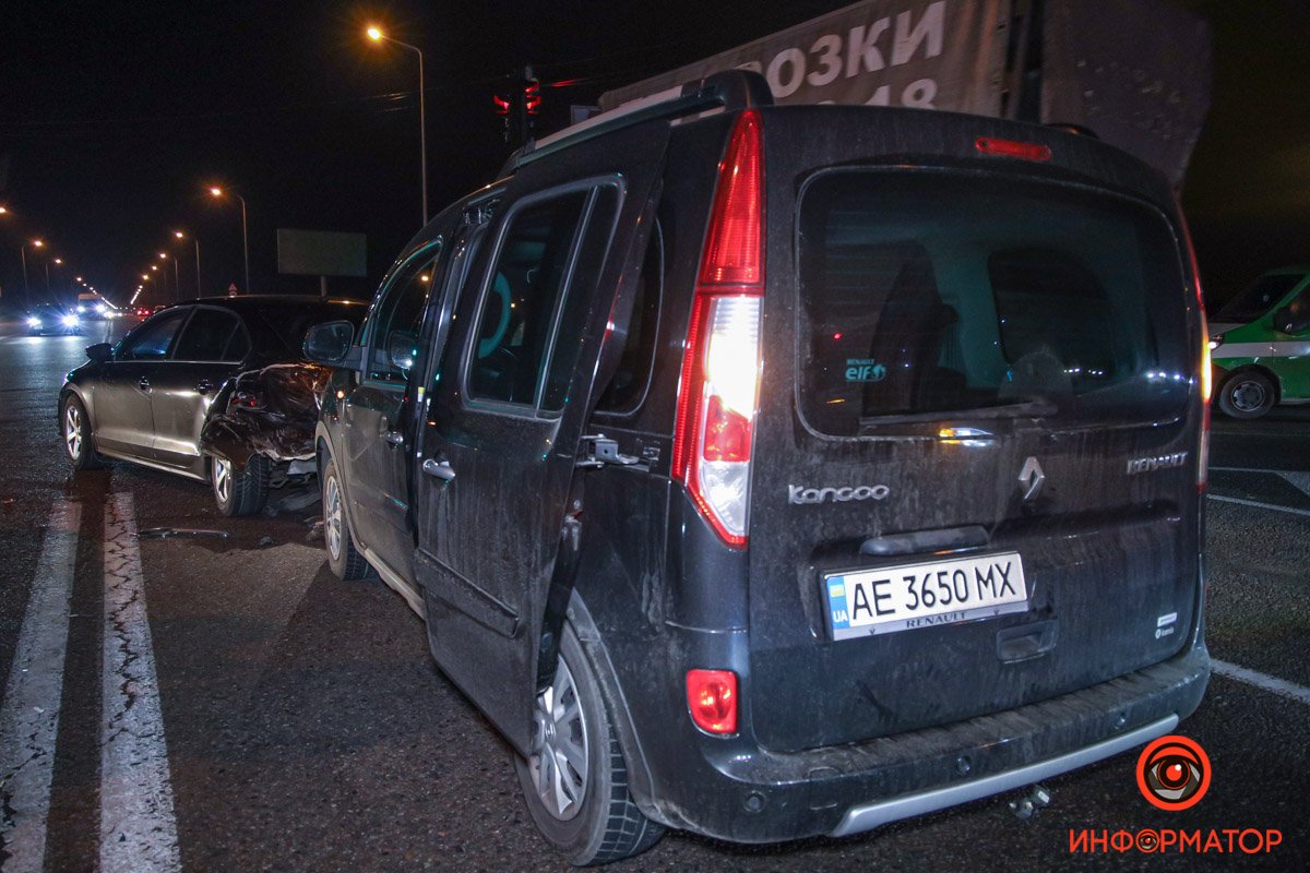 Тройное ДТП на Аэропортовской Тройное ДТП на Аэропортовской