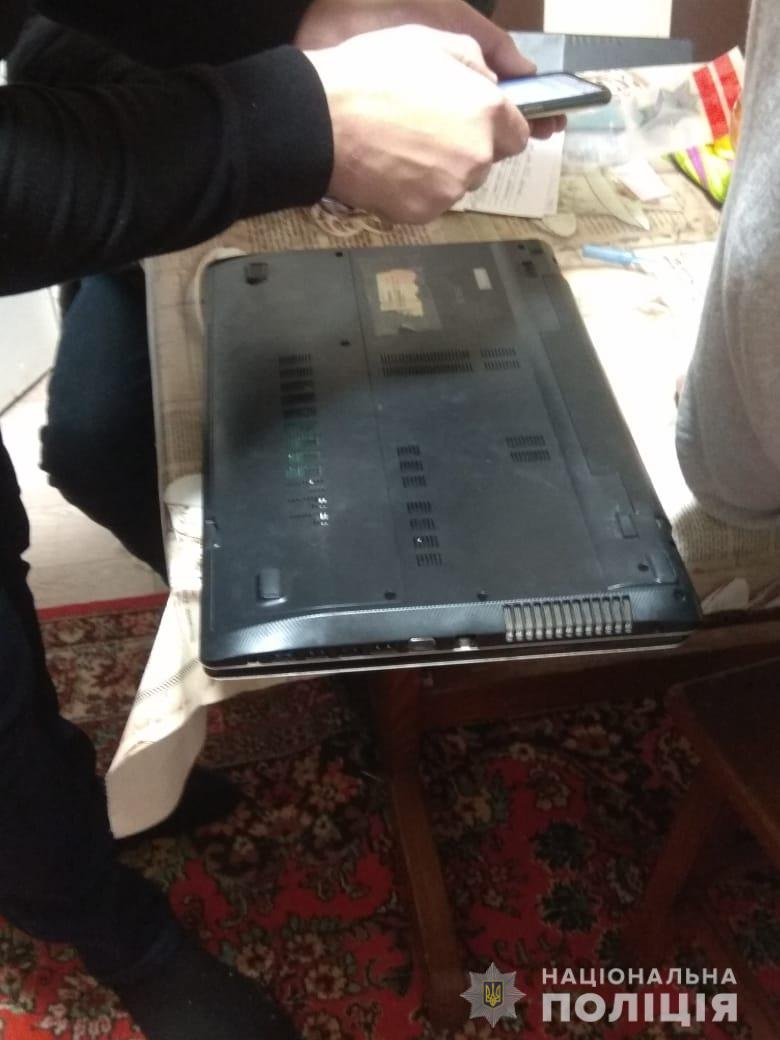 По месту жительства мужчин провели обыски