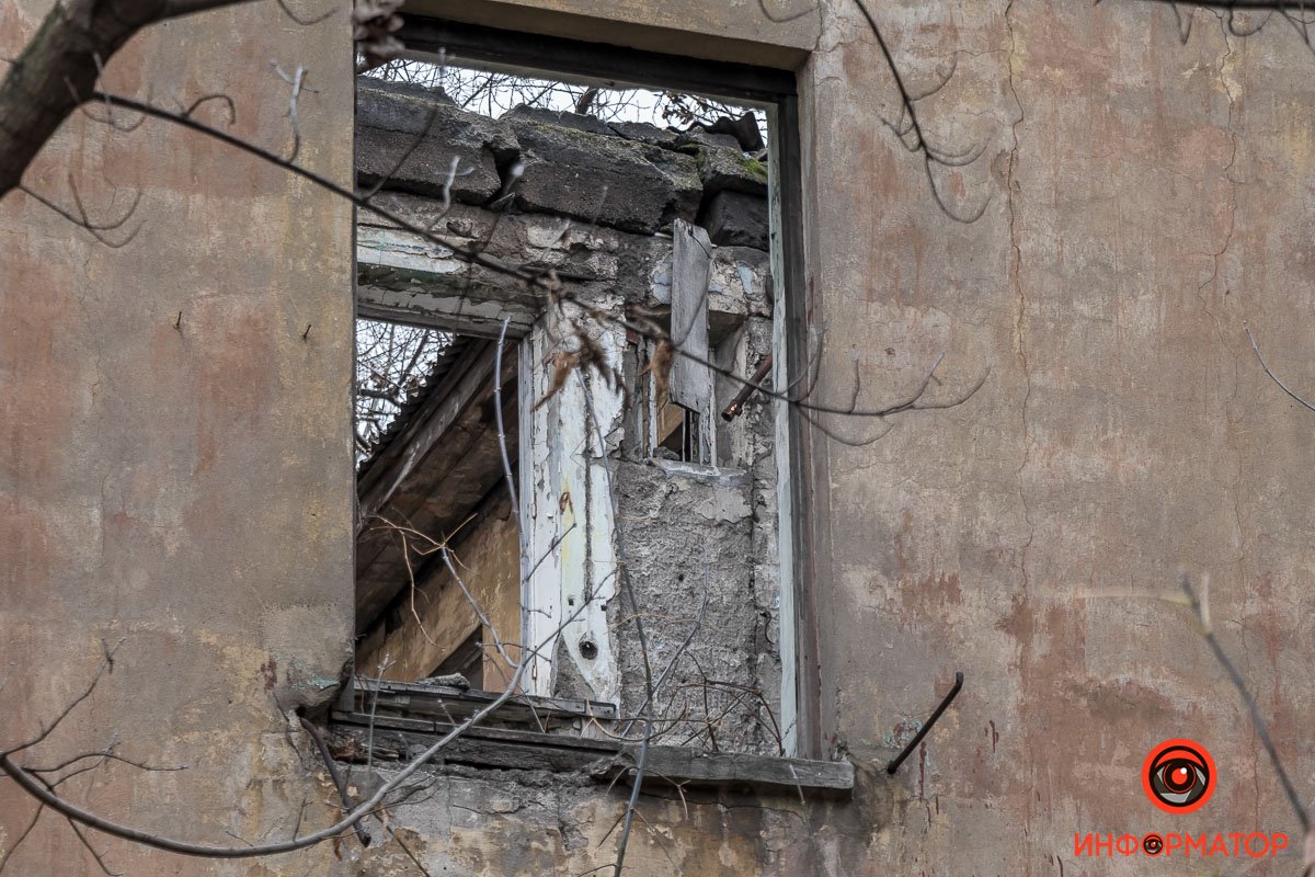 Проще было все снести и поставить новый. Но это уже другие деньги Проще было все снести и поставить новый. Но это уже другие деньги