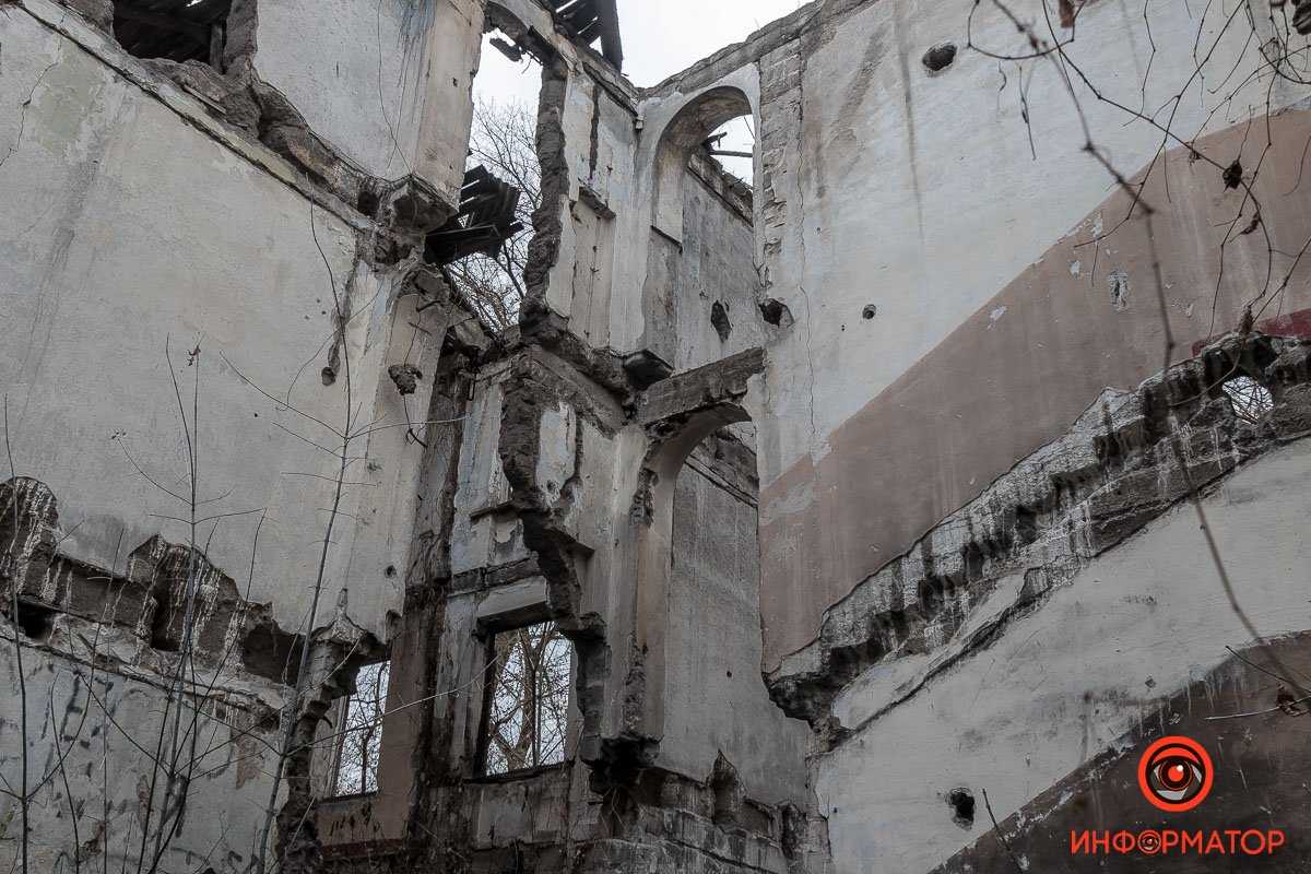 Так разрушается история Так разрушается история