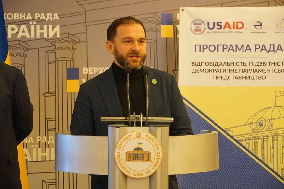 Партийный офис «Слуги народа» объединит депутатов всех уровней и всех неравнодушных людей, - Роман Каптелов 5