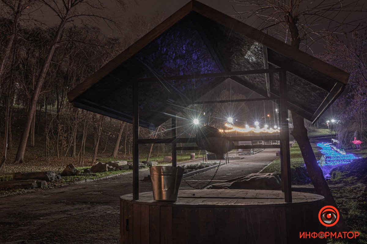 Неожиданно: колодец у ручья Неожиданно: колодец у ручья