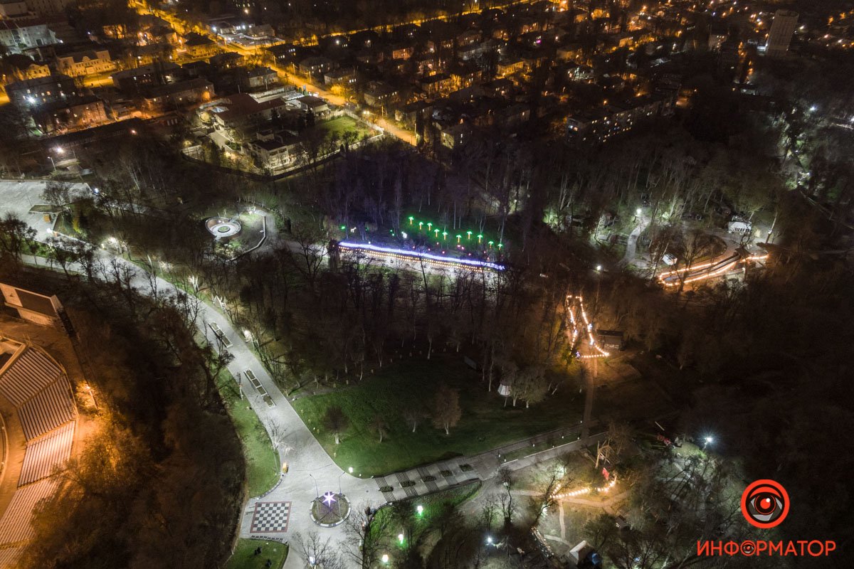 К Новому году в парке станет еще ярче К Новому году в парке станет еще ярче