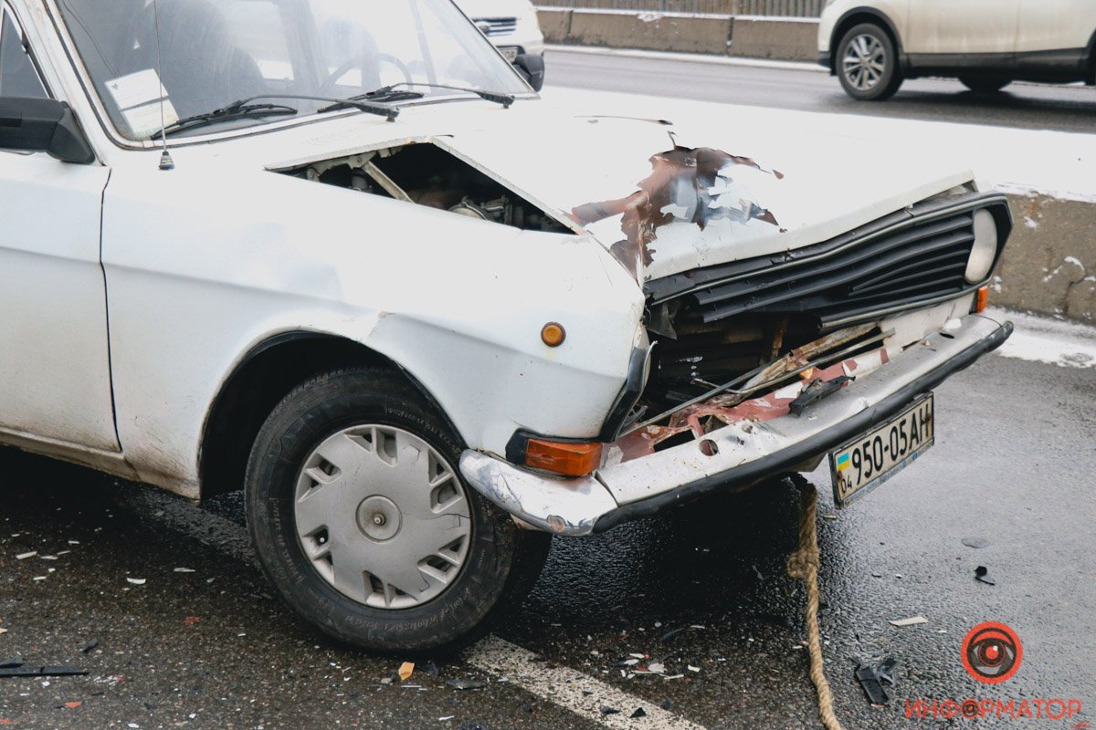 Будьте осторожны на скользкой дороге