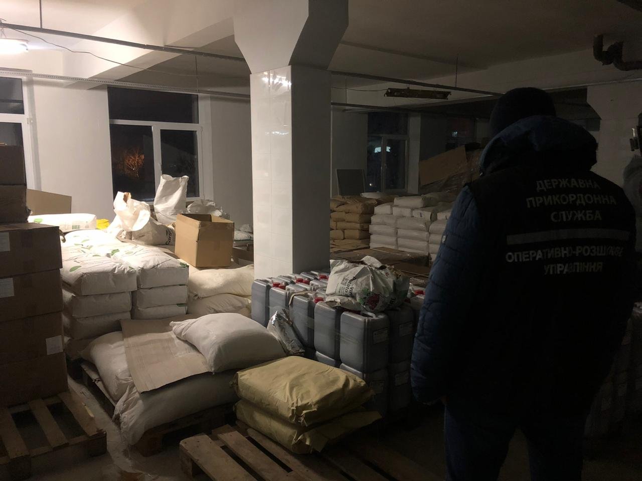 Дельцы Дельцы