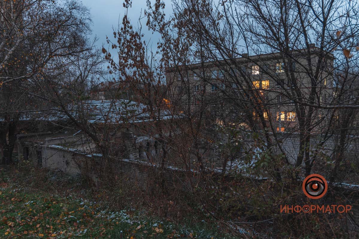 Сверху Сверху