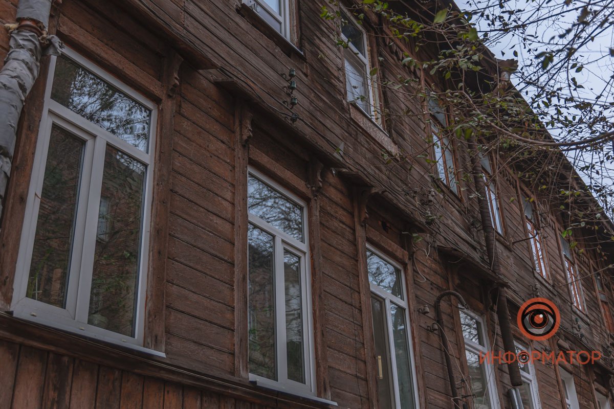 Сейчас так уже не строят