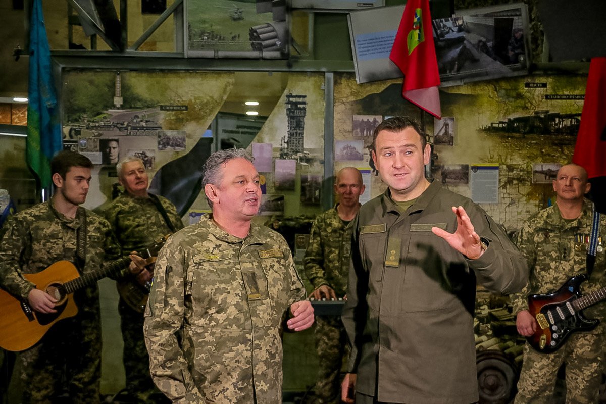 Сейчас очень важно держаться вместе