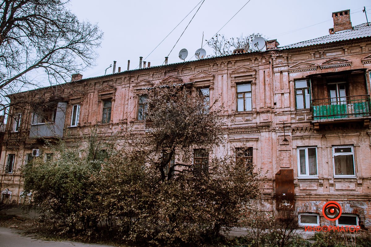 В беде и горестях людских В беде и горестях людских