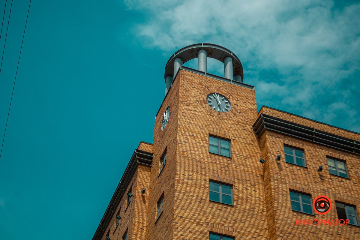 «Атриум» в Днепре построили в 2005 году «Атриум» в Днепре построили в 2005 году