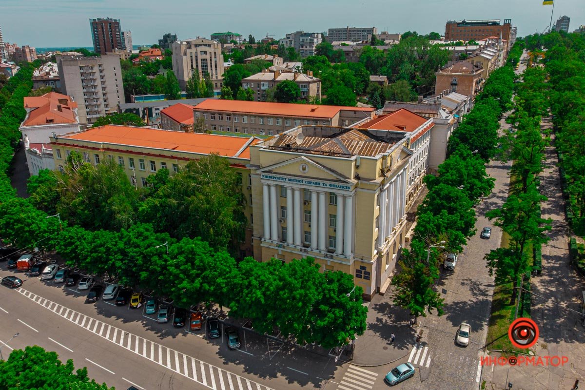 Здание Университета таможенного дела и финансов появилось в Днепре еще в конце 1820-х Здание Университета таможенного дела и финансов появилось в Днепре еще в конце 1820-х