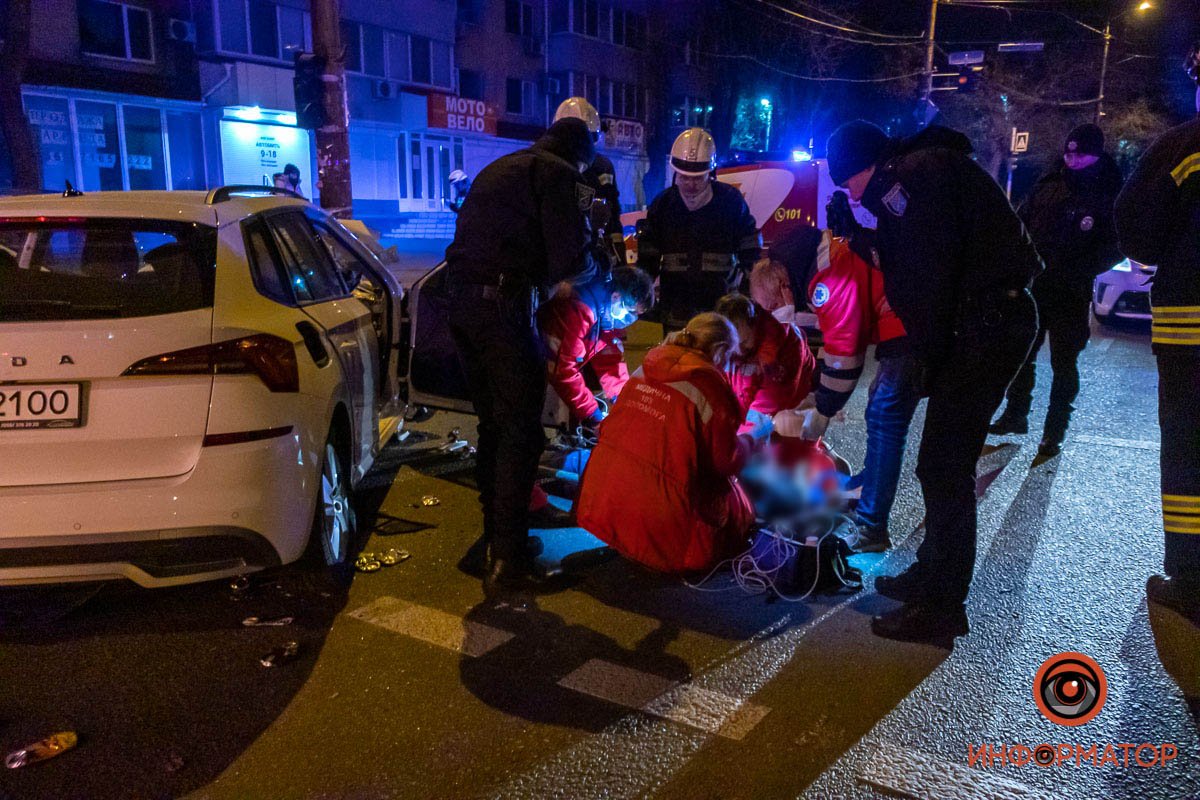 Медики "качали" пострадавшего больше получаса Медики "качали" пострадавшего больше получаса