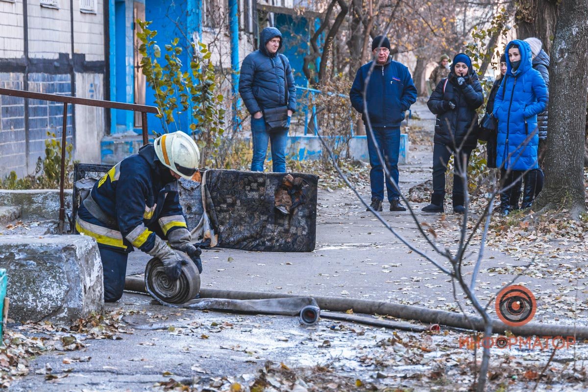В квартире также были две кошки В квартире также были две кошки