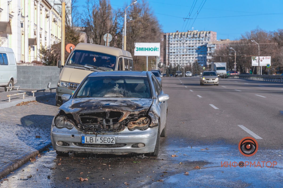 Водитель машины не пострадал