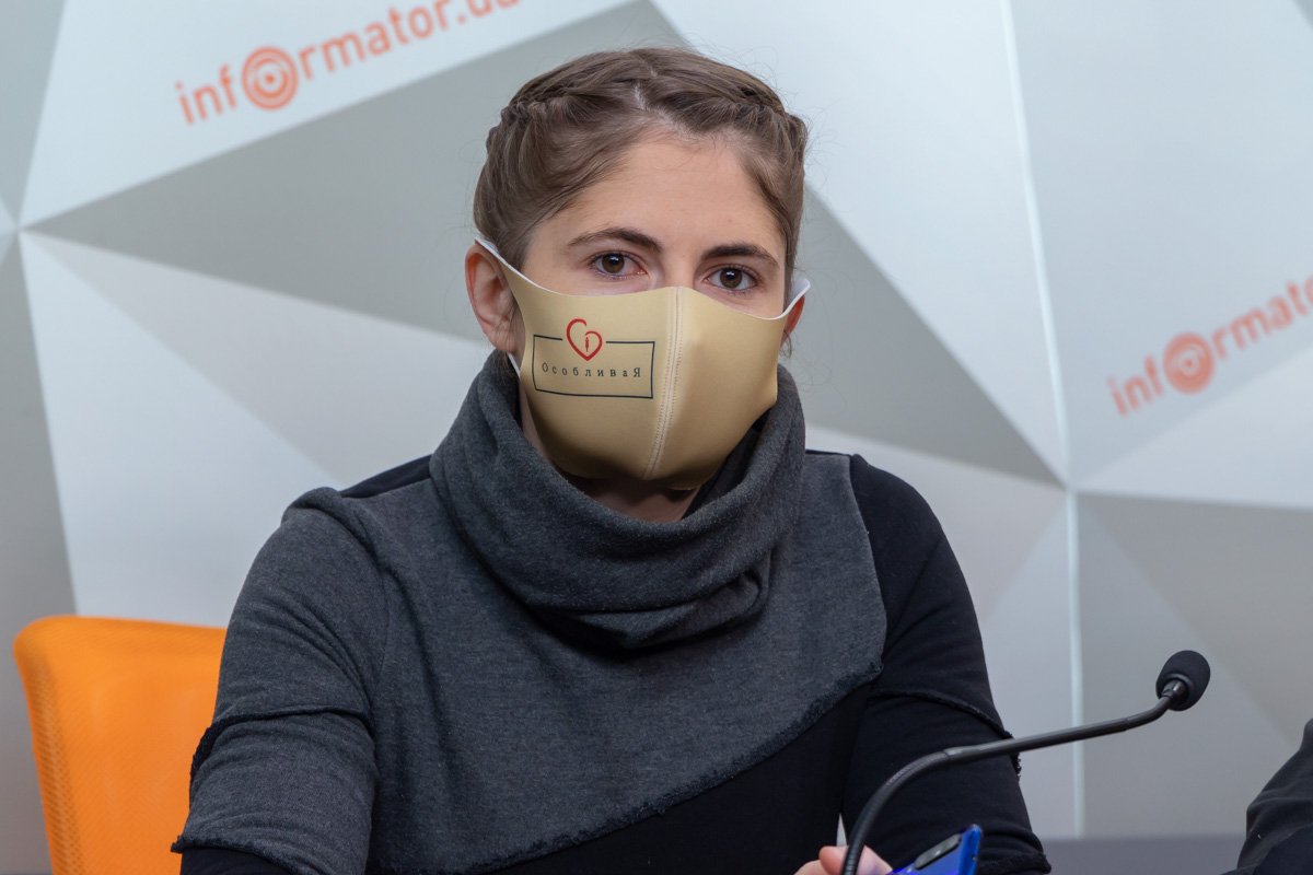 Героиня проекта, руководитель детского центра "ЯсенЯ" Евгения Ладыгина Героиня проекта, руководитель детского центра "ЯсенЯ" Евгения Ладыгина