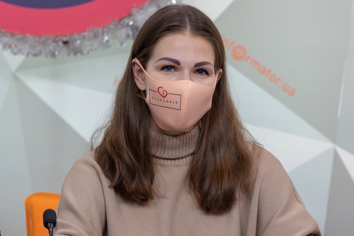 Заместитель директора департамента социальной политики Днепровского городского совета Юлия Дмитрова Заместитель директора департамента социальной политики Днепровского городского совета Юлия Дмитрова