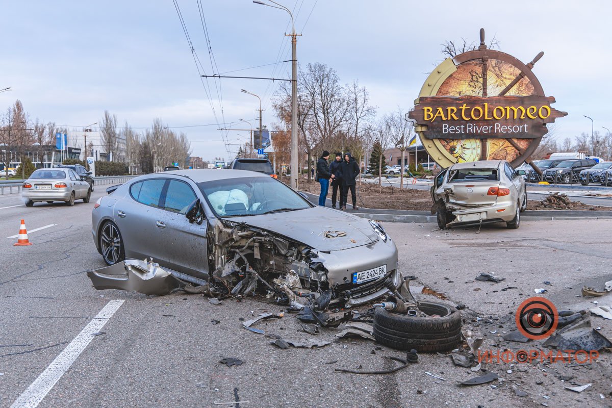 Водитель Porsche отказался предоставлять информацию полицейским