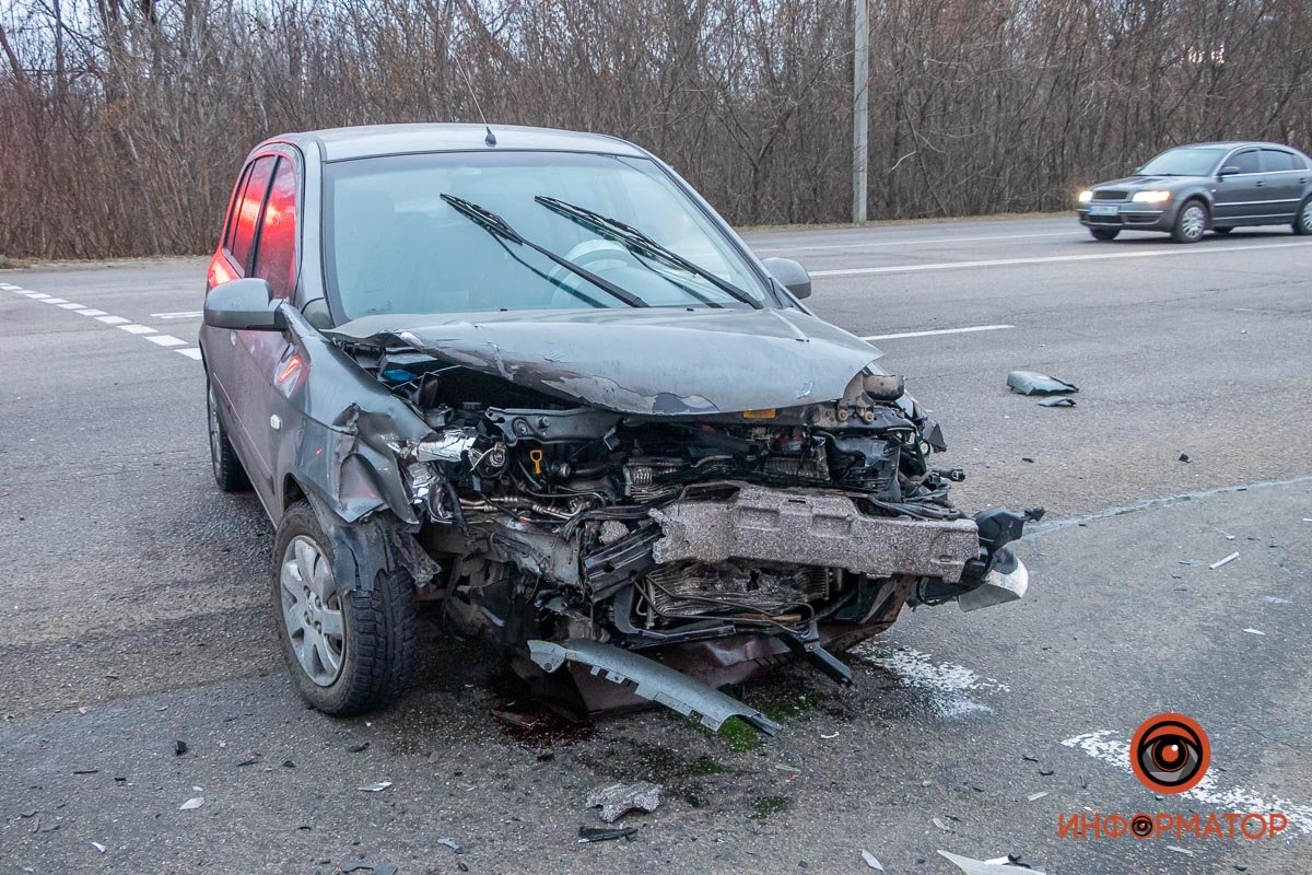 Водитель Hyundai не предоставила преимущество Водитель Hyundai не предоставила преимущество