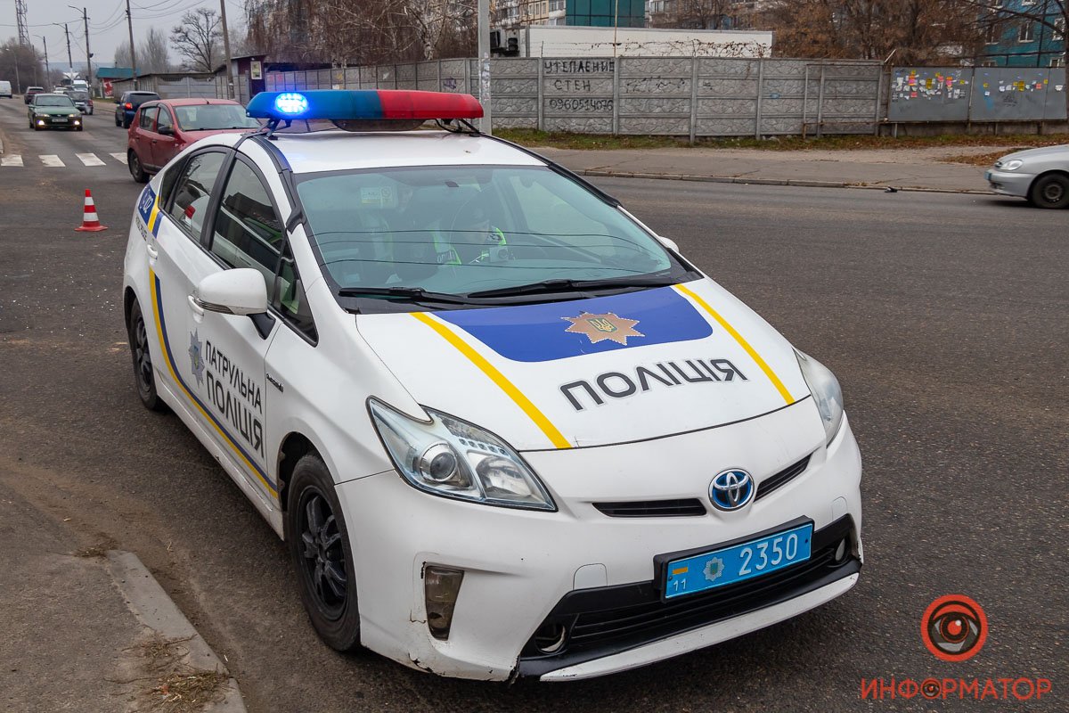 На месте работают патрульные На месте работают патрульные