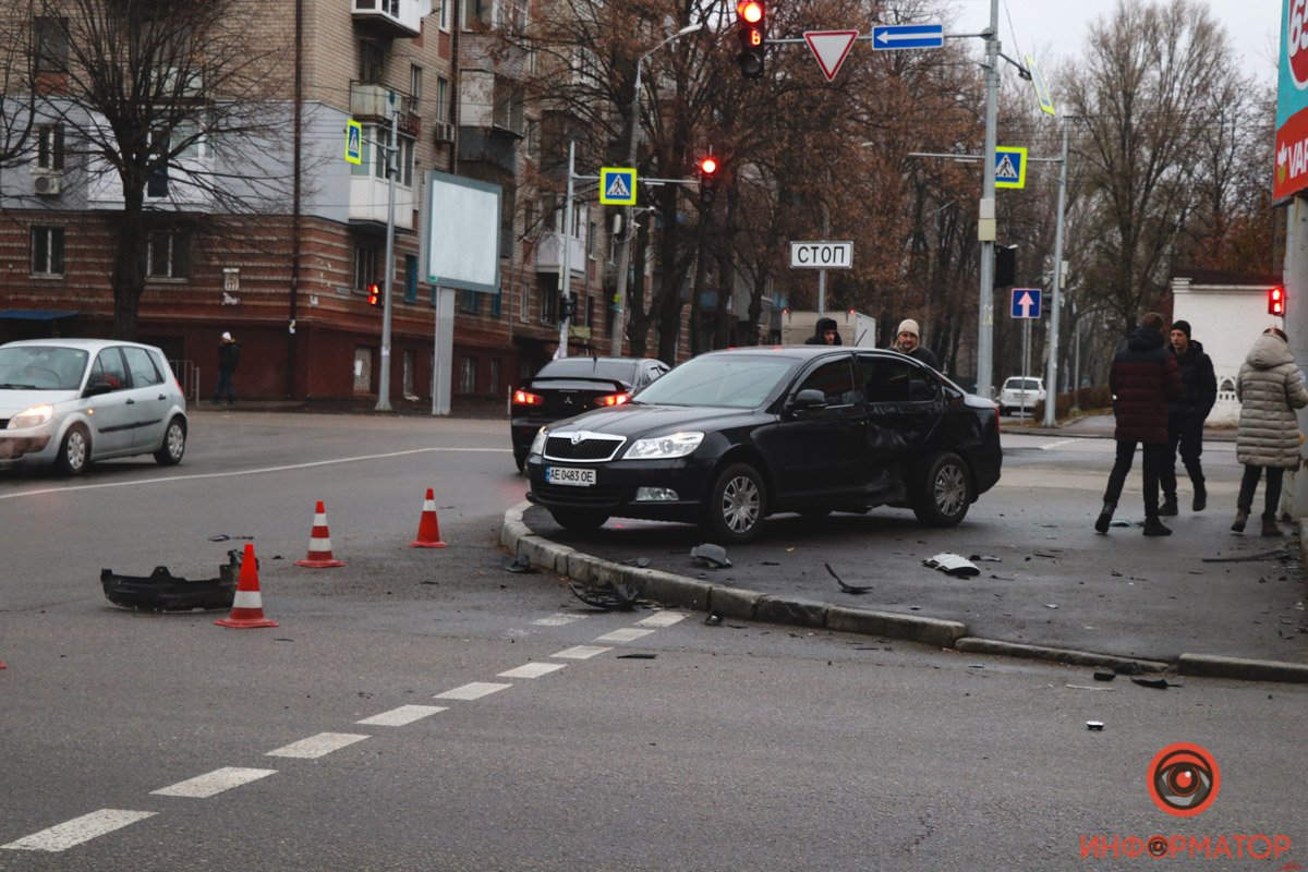 Skoda выезжала со стороны Гавриленко Skoda выезжала со стороны Гавриленко