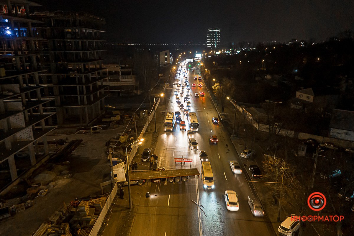 Движение в сторону центра затруднено
