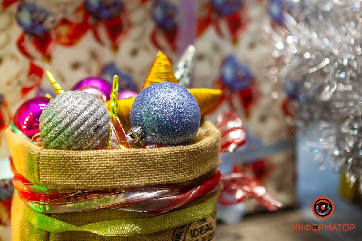 Больше украшений Больше украшений