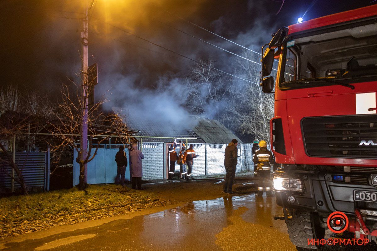 Загорелся частный дом Загорелся частный дом