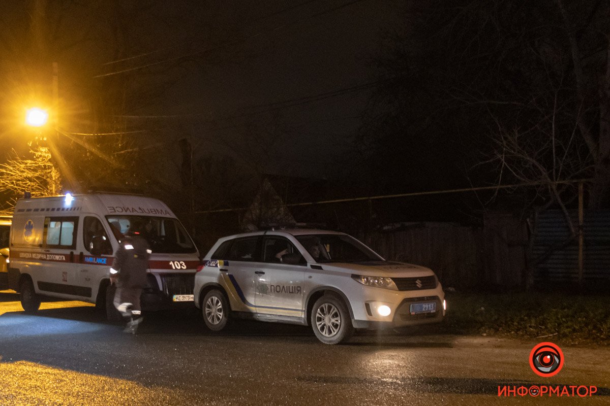 На место также прибыли полиция и медики На место также прибыли полиция и медики