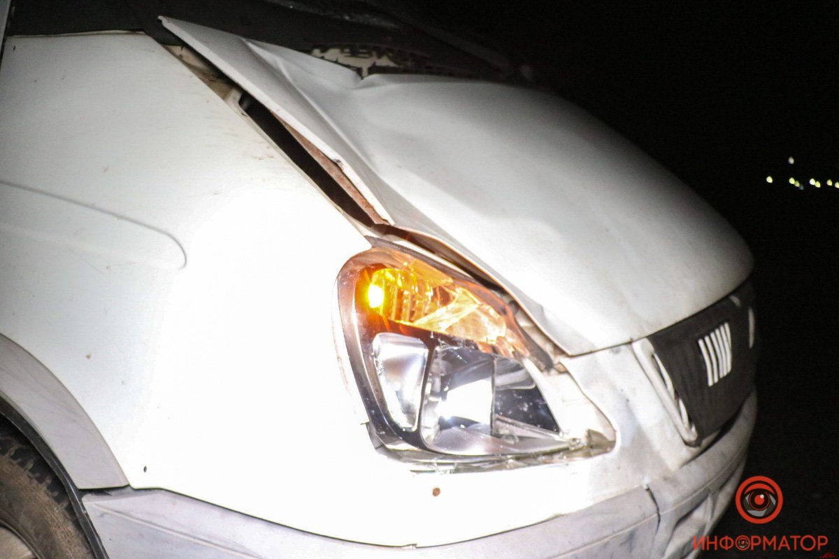 По предварительной информации, мужчина перебегал трассу на неосвещенном участке По предварительной информации, мужчина перебегал трассу на неосвещенном участке