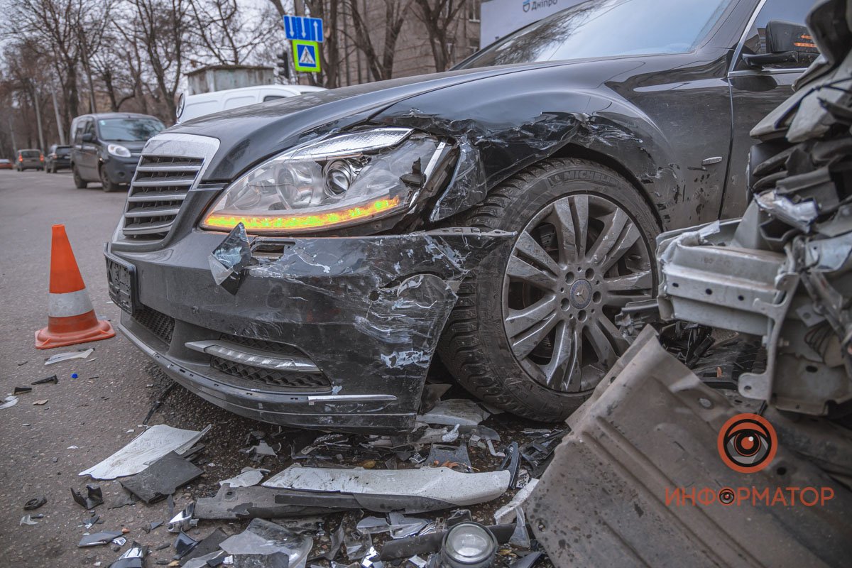 Mazda ехала по Антоновича