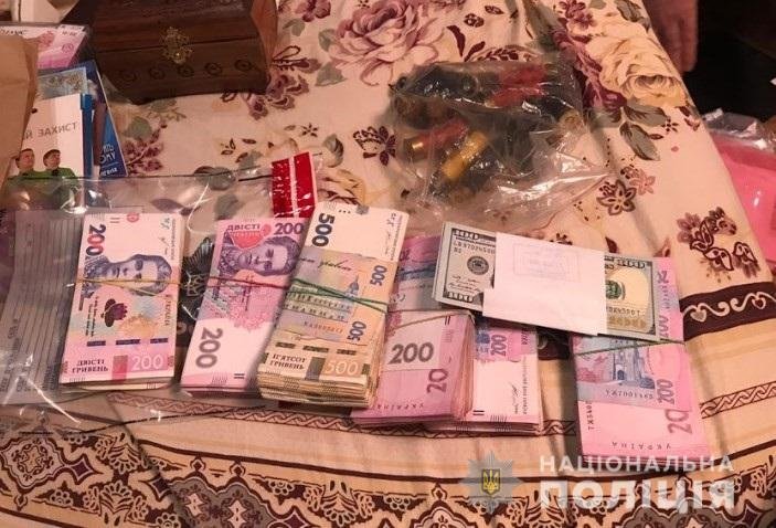 В Днепре полицейские установили группу лиц, которые похитили имущество государственного предприятия на сумму более миллиона гривен